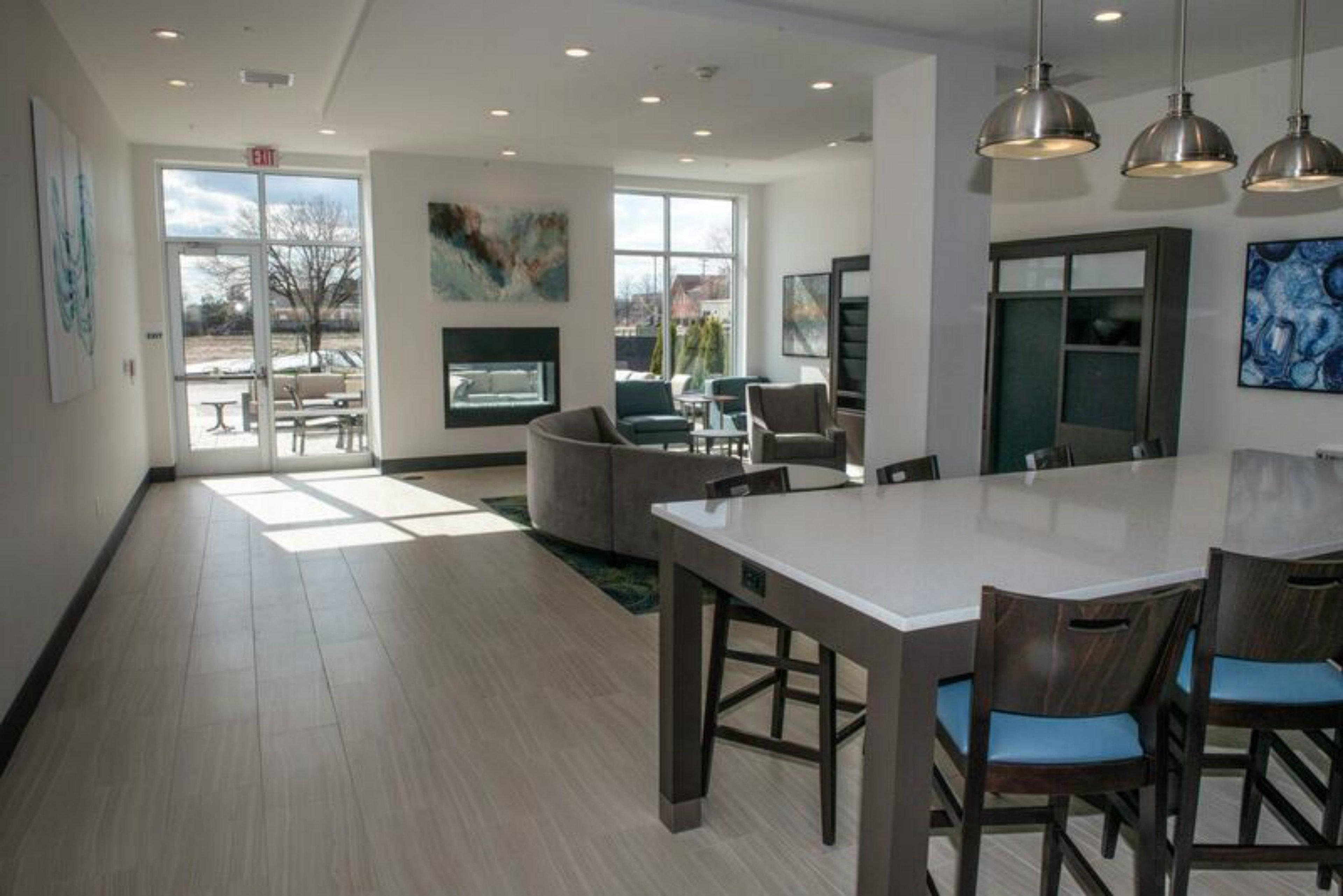 Holiday Inn & Suites - Farmington Hills - Detroit Nw By Ihg Экстерьер фото