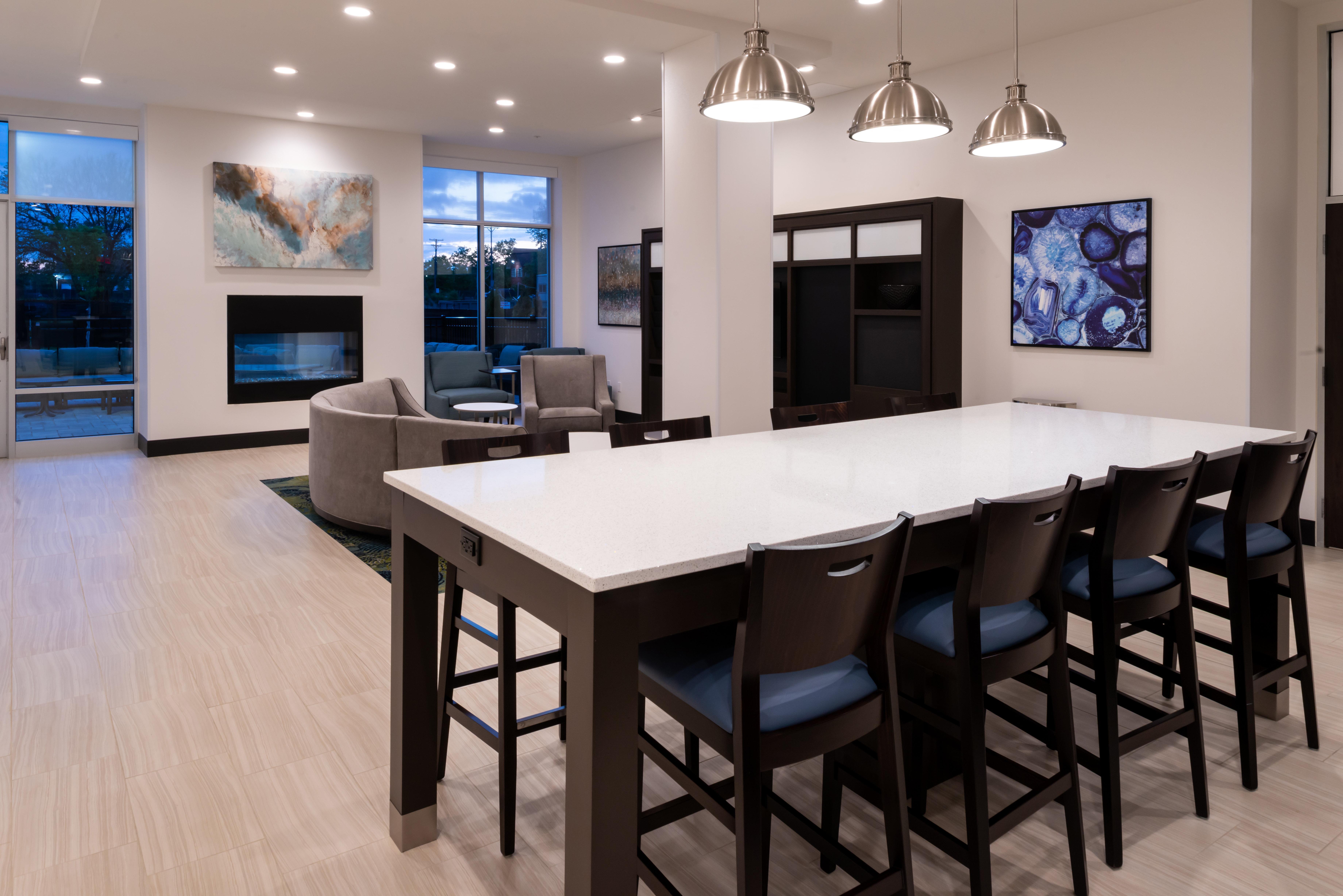 Holiday Inn & Suites - Farmington Hills - Detroit Nw By Ihg Экстерьер фото