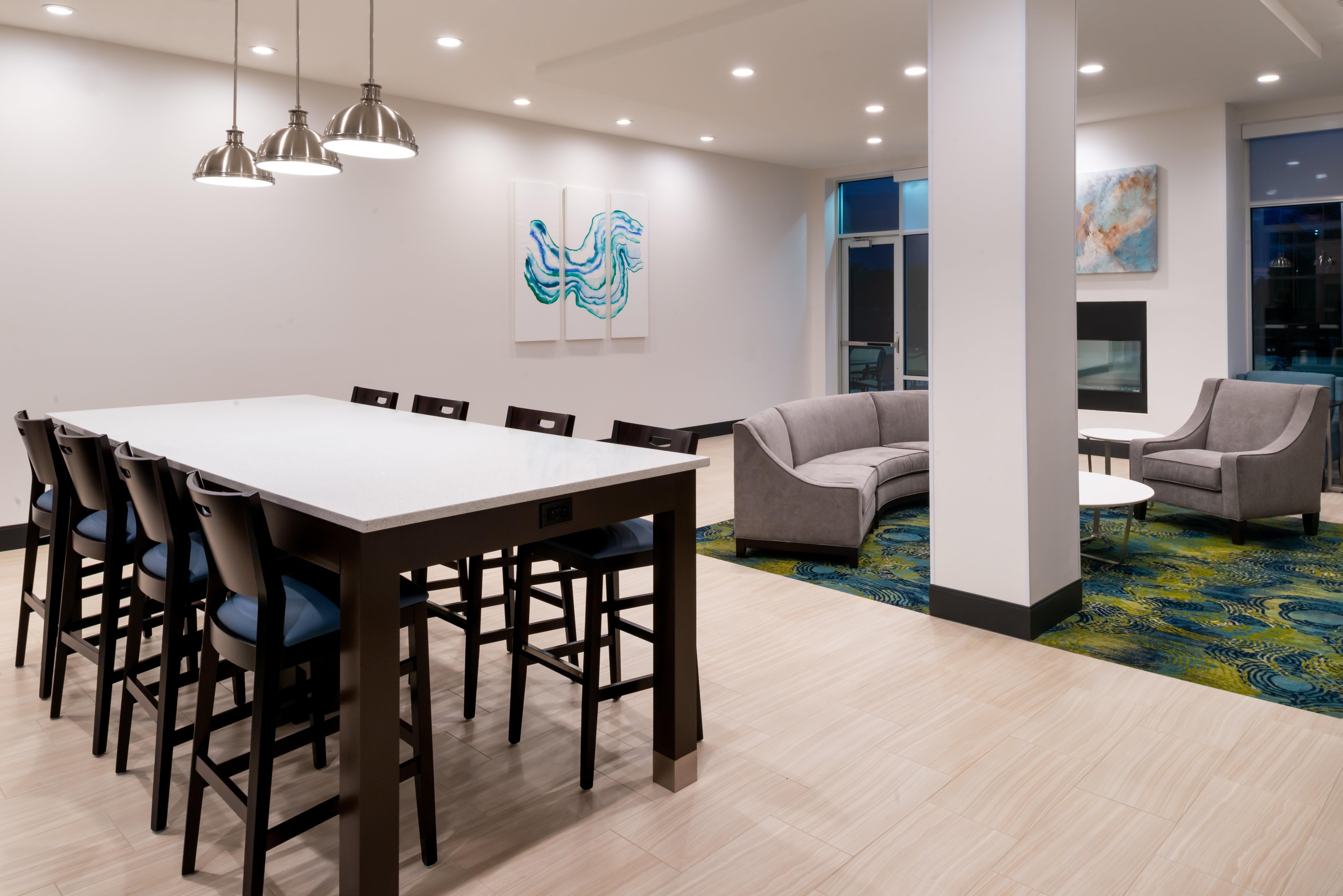 Holiday Inn & Suites - Farmington Hills - Detroit Nw By Ihg Экстерьер фото